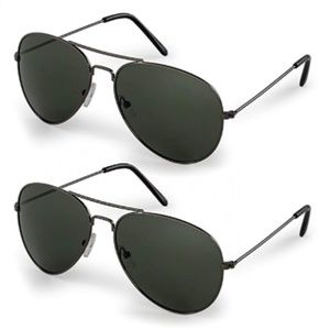 2 Pairs of Classic Aviator Sunglasses 3